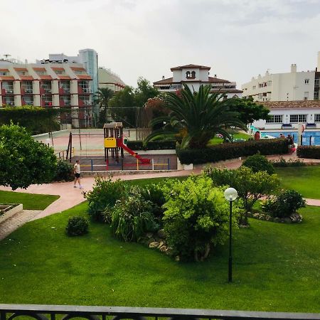 托雷莫利诺斯Carihuela Palace Beach公寓 外观 照片