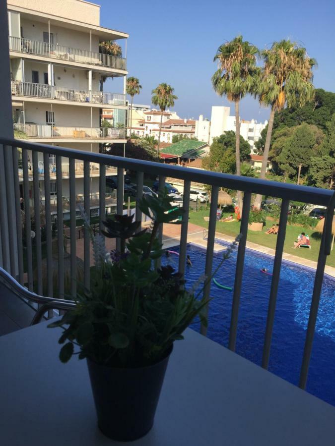 托雷莫利诺斯Carihuela Palace Beach公寓 外观 照片